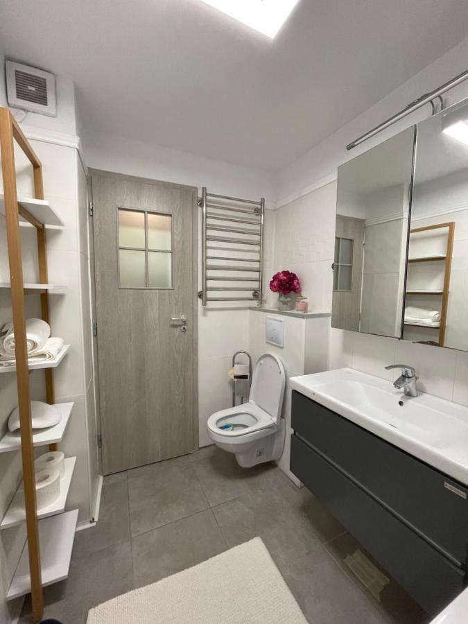 Start 2 Apartament Bucureşti
